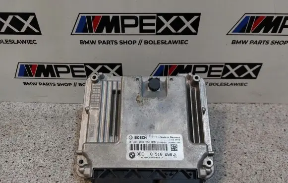 BMW 3 E90 E91 Engine control unit/module ECU DDE8518268