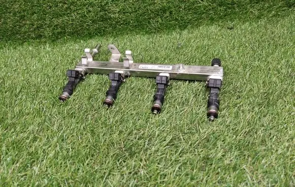 Buick Encore I Fuel injectors set 55565971 0280151247 0280158205