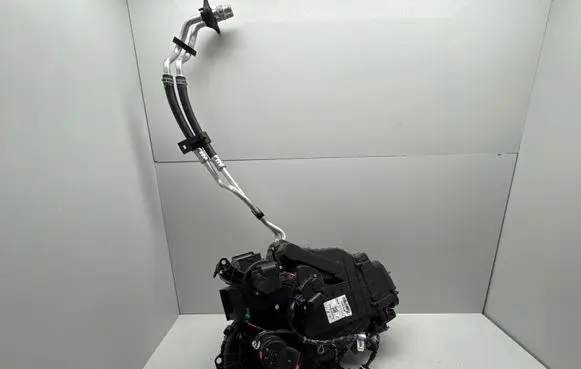Chrysler Pacifica Interior heater climate box assembly P68342100AE 68342100AF TRYER3101B3100