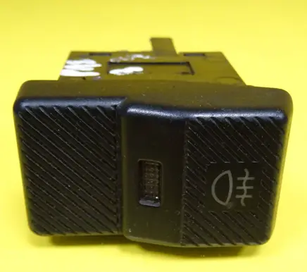 Fog light switch