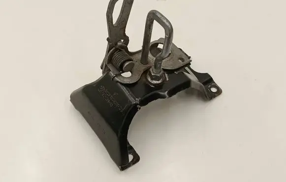 BMW X5 F15 Engine bonnet/hood lock/latch loop/hook 7308076 50125910 4816