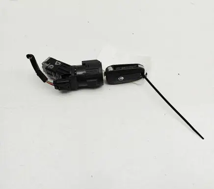 Opel Vivaro Ignition lock 9663123380 9819236877