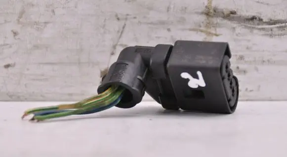 Mercedes-Benz GL X164 High voltage ignition coil A0225457026