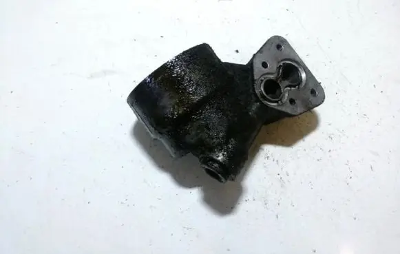 KIA Sorento Oil filter cover 