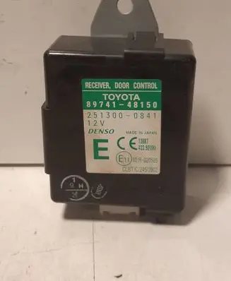 Lexus RX 300 Door control unit/module 8974148150 2513000841