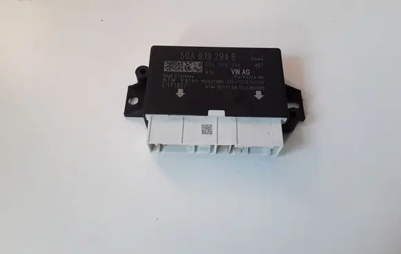 Volkswagen Golf VII Parking PDC control unit/module 5QA919294B