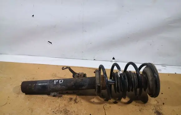 BMW 3 E90 E91 Front shock absorber with coil spring 3131679615601 1054131525