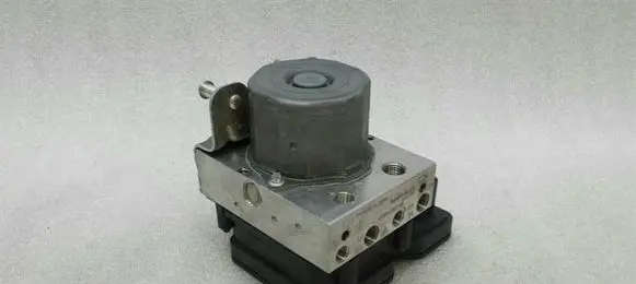 Porsche 911 991 ABS Pump 99135575527