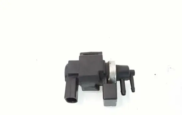 Audi A4 S4 B7 8E 8H Turbo solenoid valve 4E0906628
