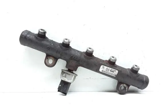 Volvo V70 Fuel main line pipe 9658227880 9681649580