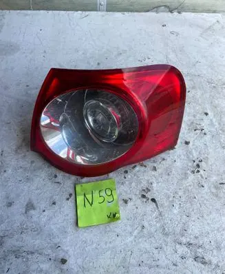 Volkswagen PASSAT B6 Rear/tail lights