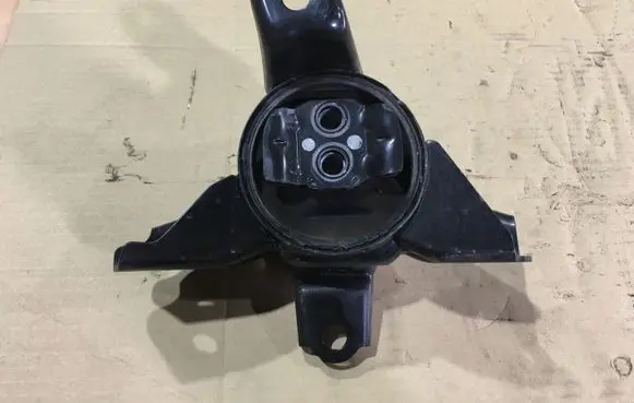 KIA Sorento Gearbox mount 21830C5400