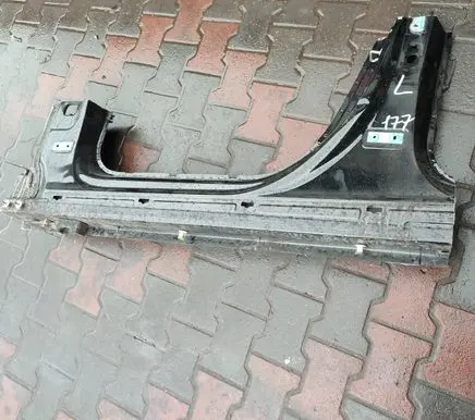 Mercedes-Benz A W177 Sill 