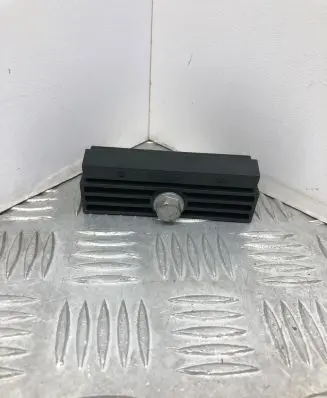 Battery bracket