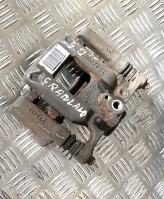 Opel Grandland X Rear brake caliper 9819059480