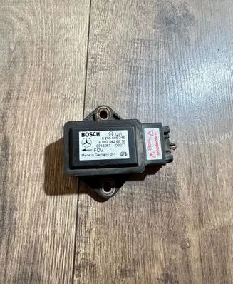 Mercedes-Benz E W211 ESP acceleration yaw rate sensor A0025426618 0265005246 0015067