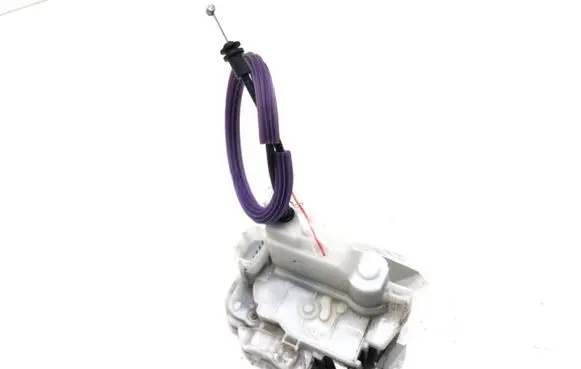 Fiat Tipo Front door lock 519839440