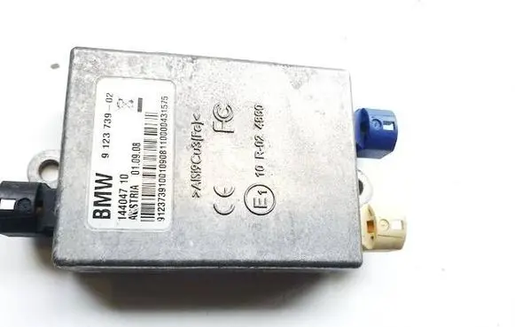 BMW 3 E90 E91 Antenna control unit 912373902 14404710