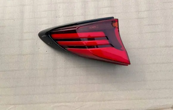 Toyota C-HR I Rear/tail lights 81560-F4130
