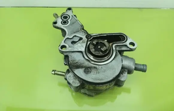 Volkswagen Bora Electric auxiliary coolant/water pump 038145209A