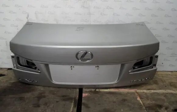 Lexus IS 220D-250-350 Tailgate/trunk/boot lid
