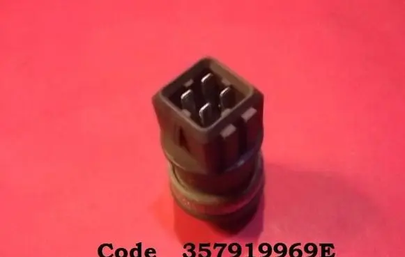 Volkswagen New Beetle Coolant temperature sensor 357919969E