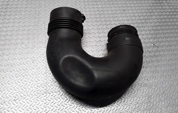 Audi A3 S3 A3 Sportback 8P Air intake duct part 1K0129618