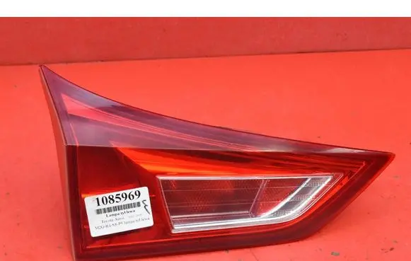Toyota Auris E180 Rear/tail lights 02268