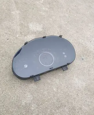 KIA Sportage Speedometer (instrument cluster) 940113U696 12C02090 8ZZ01087