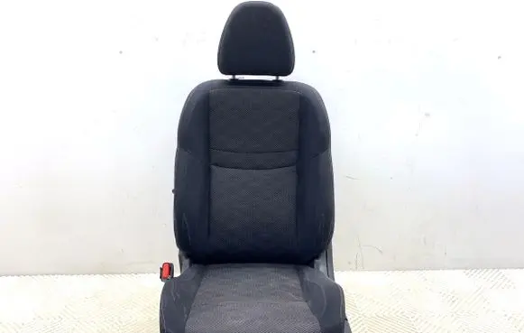 Nissan Qashqai Front driver seat 