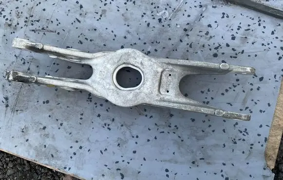 Mercedes-Benz C W205 Rear upper control arm/wishbone A2053300