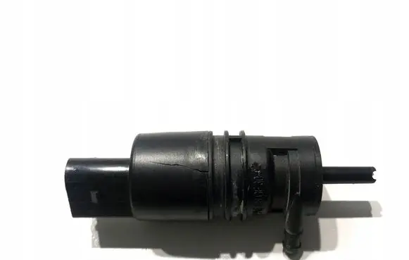 BMW 1 E82 E88 Windscreen/windshield washer pump