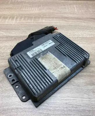 Renault Scenic I Engine control unit/module ECU HOM7700875745 S115300121B WithPlug