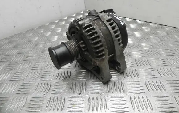 Ford Focus Generator/alternator CV6T10300DC VD19760