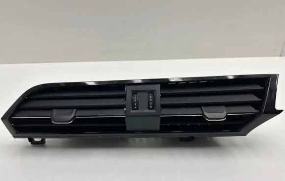 Audi Q3 F3 Dash center air vent grill 83c820903