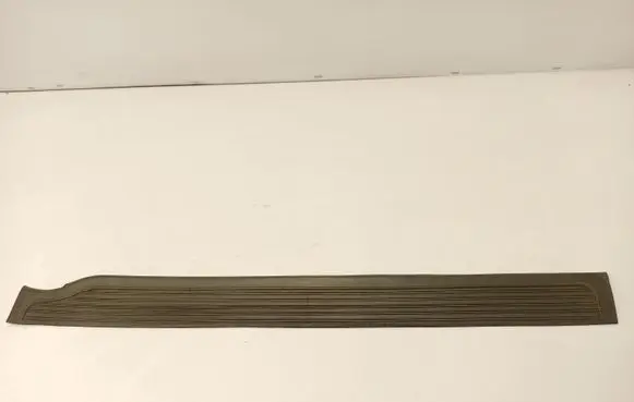 Mercedes-Benz 250 280 C CE W114 Rear sill trim cover 1156861280