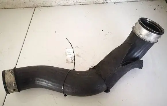 Mercedes-Benz E W211 Intercooler hose/pipe A2115282482