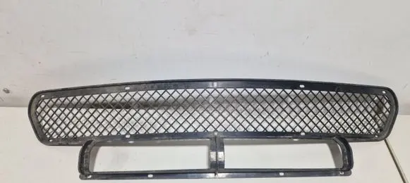 BMW Z3 E36 Front bumper lower grill 2268644