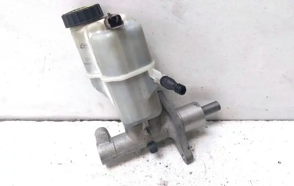 Peugeot 407 Master brake cylinder 9646980980
