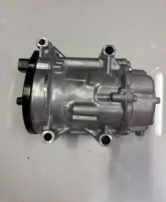 Toyota Corolla E210 E21 Air conditioning (A/C) compressor (pump) 0424001192 ESB20C