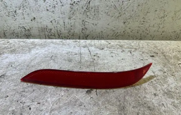 BMW 5 E60 E61 Rear tail light reflector 6915039