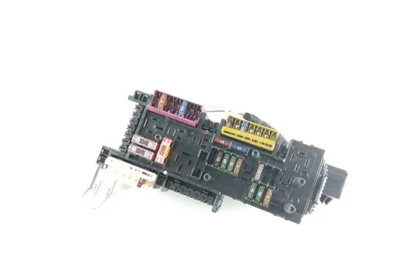 Mercedes-Benz E C207 W207 Fuse module
