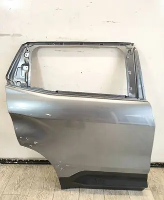 Jeep Avenger Rear door 
