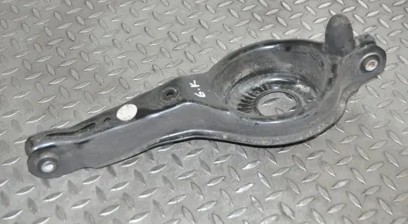 Volvo V40 Rear upper control arm/wishbone