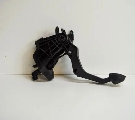 Clutch pedal