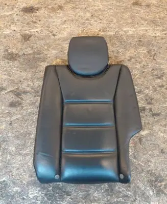 Rear seat