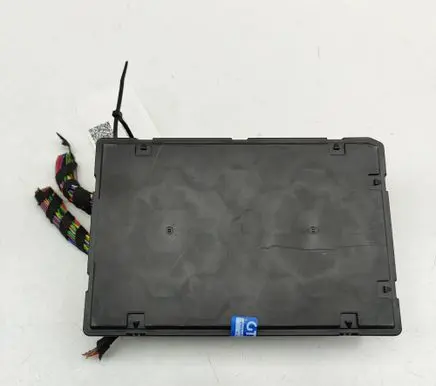 Audi A5 Central body control module 8W1907063DG 8W1907063G