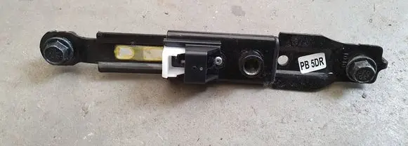 Hyundai i20 (PB PBT) Seat belt adjustment motor 