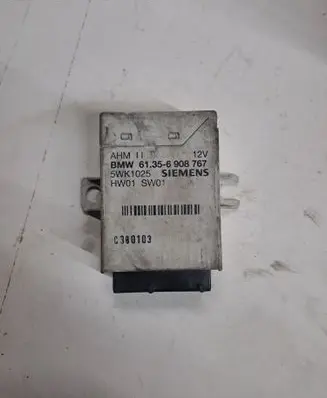 BMW 5 E39 Tow bar trailer control unit/module 61356908767
