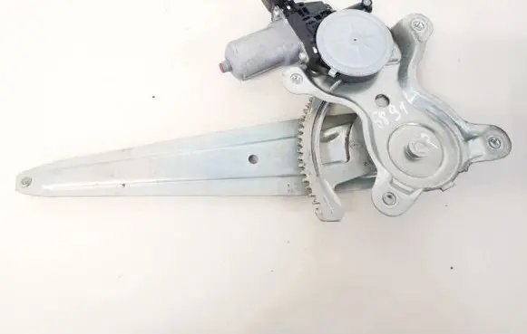 Sliding door window regulator with motor